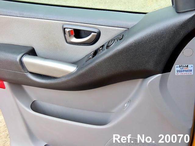  Hyundai / Grand Starex Stock No. 20070